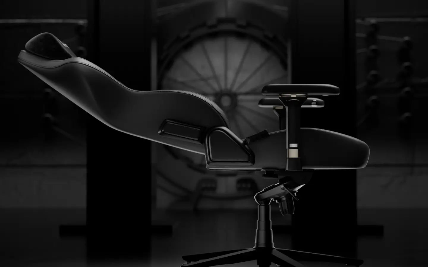 90-168° Backrest ReclineDesigned for every activity you need —gaming, lounging, napping, and more.