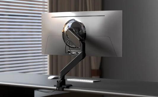 Choose the right monitor arm for desks
